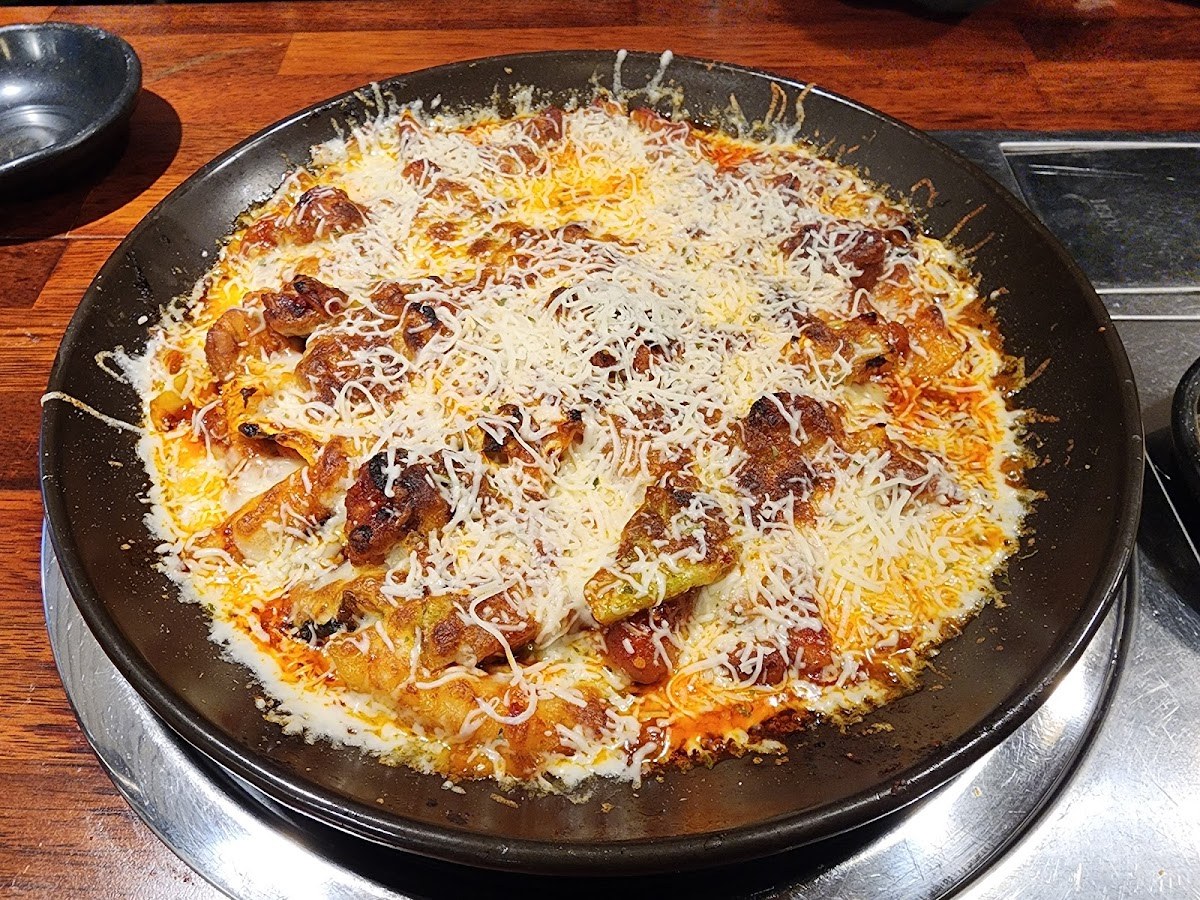 Memilhyangg Jip Hyehwa Branch: Spicy Dakbokkeumtang & Cheese Delight in Hyehwa, Seoul 2 λ©λ°ν₯κ·Έμ§ ννλ³Έμ in νν